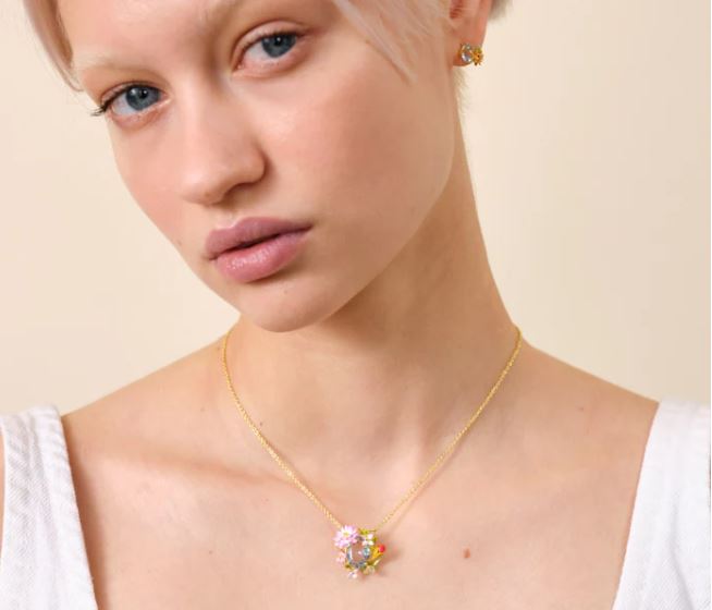 Poppy, daisy and blue cut glass stone pendant necklace
