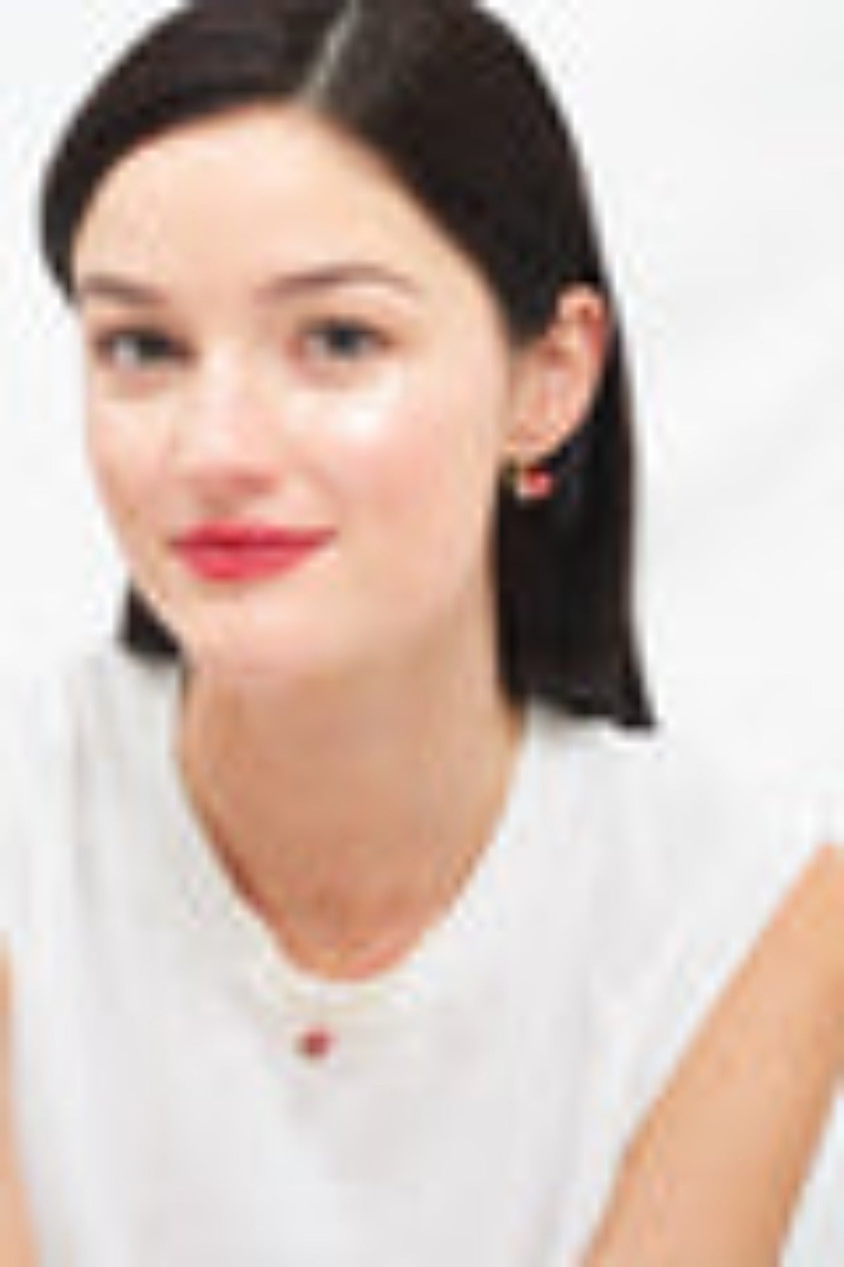 Eclatante Discretion Necklace