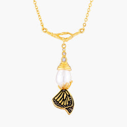 BUTTERFLY PENDANT NECKLACE