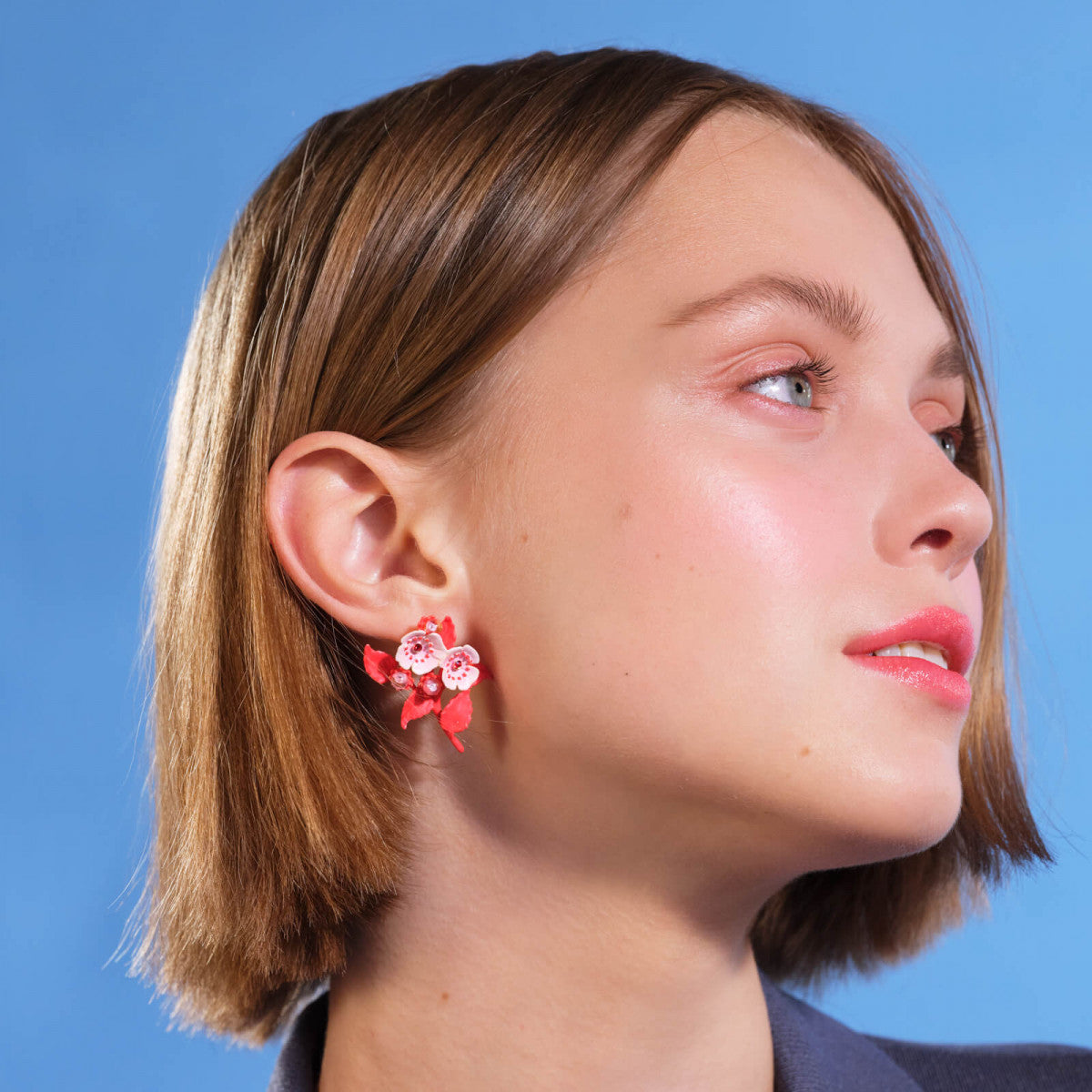 ANEMONE AND CRYSTAL POST EARRINGS