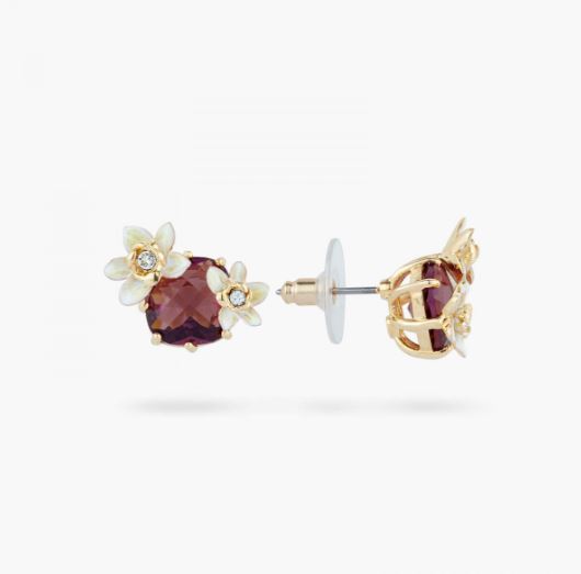 FACETED GLASS AND VANILLA FLOWER POST EARRINGS