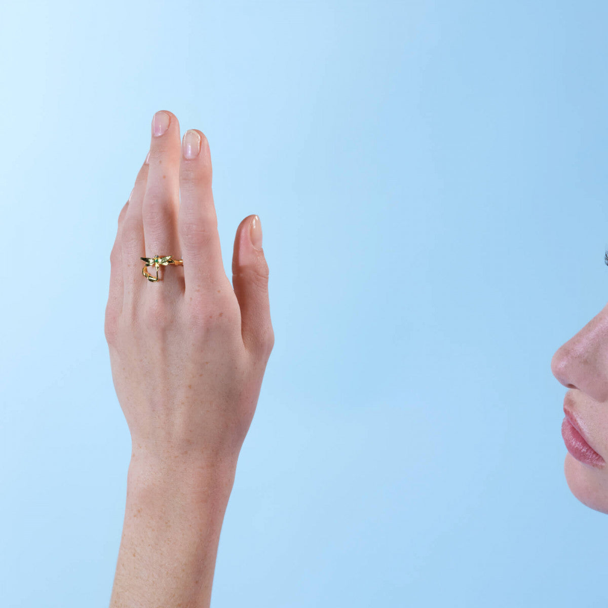 GOLDEN DRAGONFLY ADJUSTABLE RING