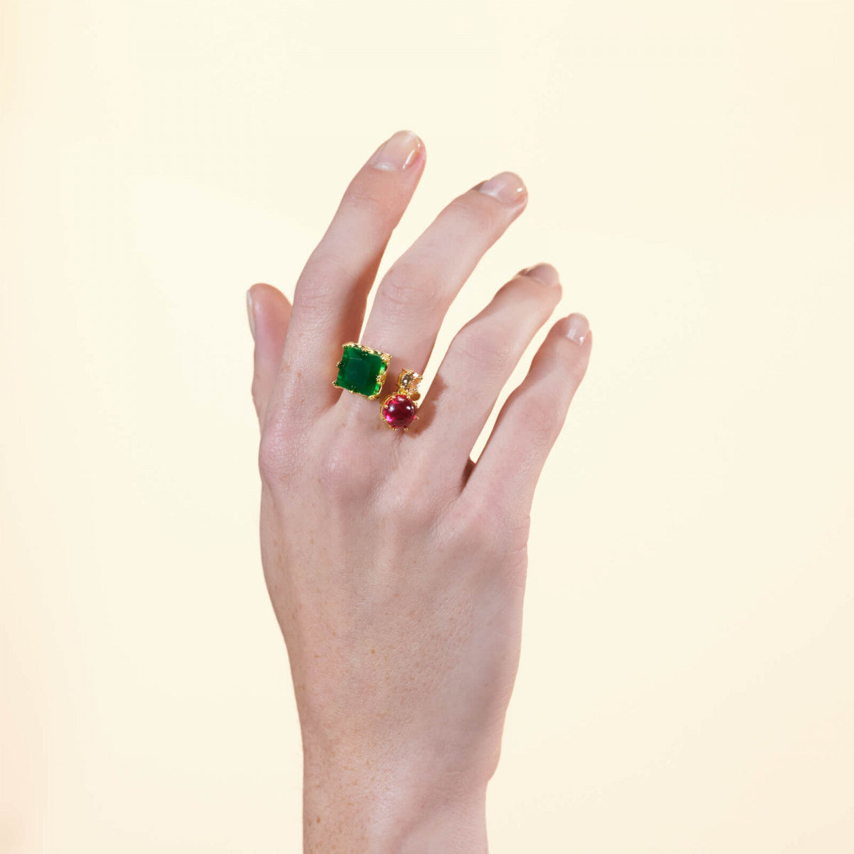 GREEN AND RED STONES YOU AND ME AJUSTABLE RING
