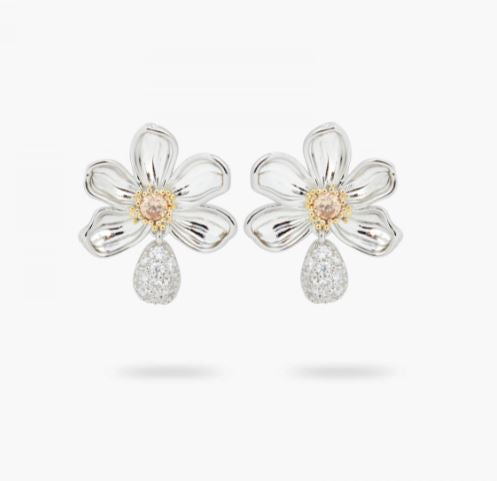 DAISY AND WHITE CRYSTAL STUDDED PETAL POST EARRINGS