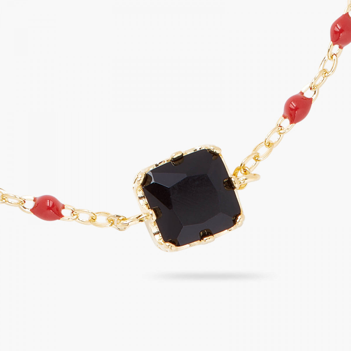 BLACK SQUARE STONE THIN BRACELET