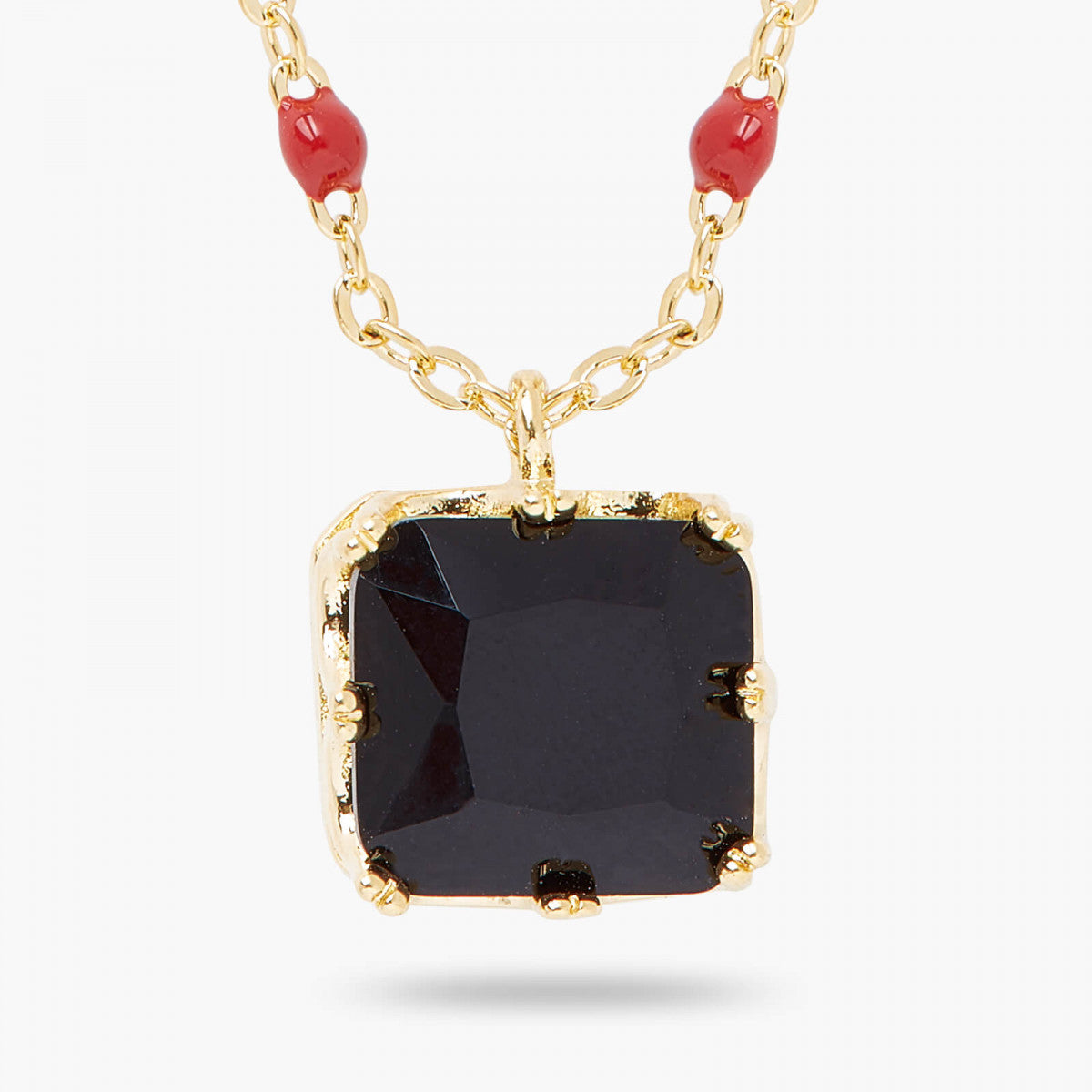 BLACK SQUARE STONE PENDANT NECKLACE