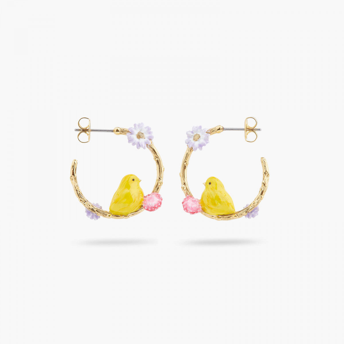 CHICK AND WHITE ASTER POST HOOP EARRINGS