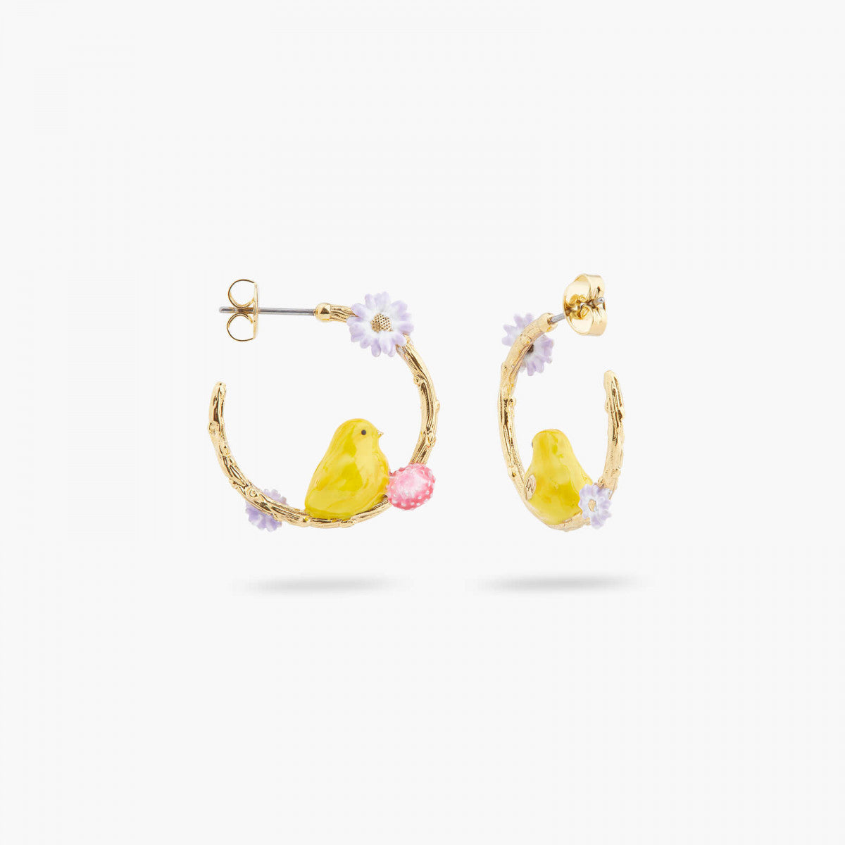 CHICK AND WHITE ASTER POST HOOP EARRINGS