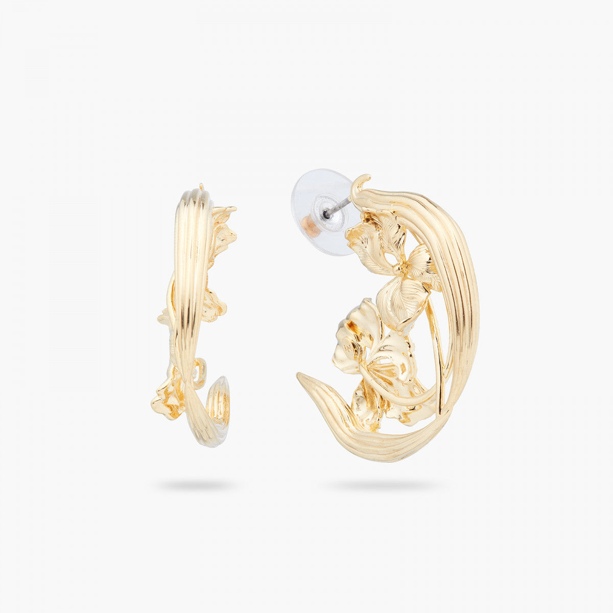 GOLD IRIS POST HOOP EARRINGS