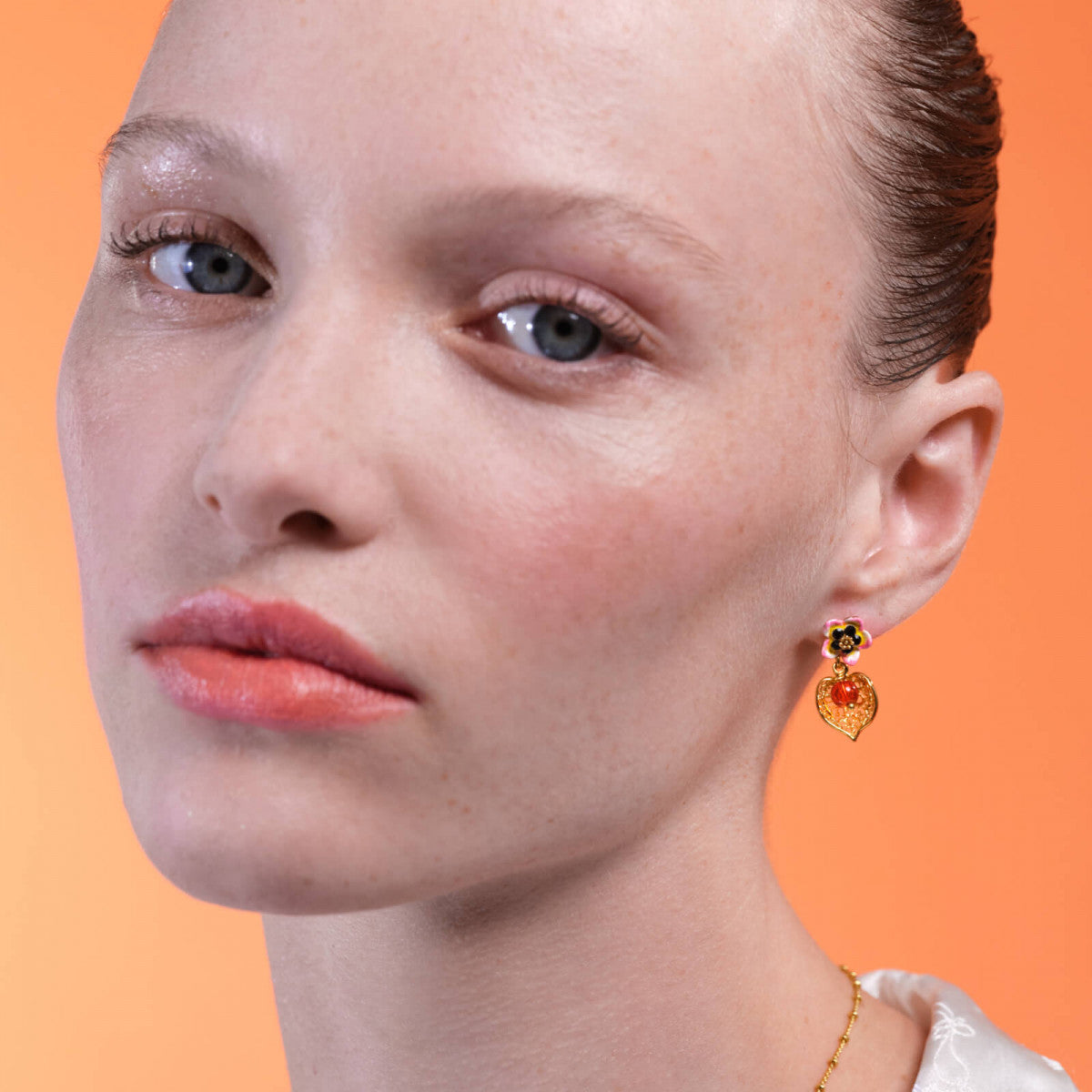 TIARÉ FLOWER AND PHYSALIS SLEEPER EARRINGS